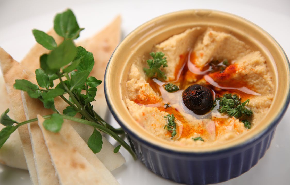 Lezzetli ve Sağlıklı Bir Atıştırmalık: Humus